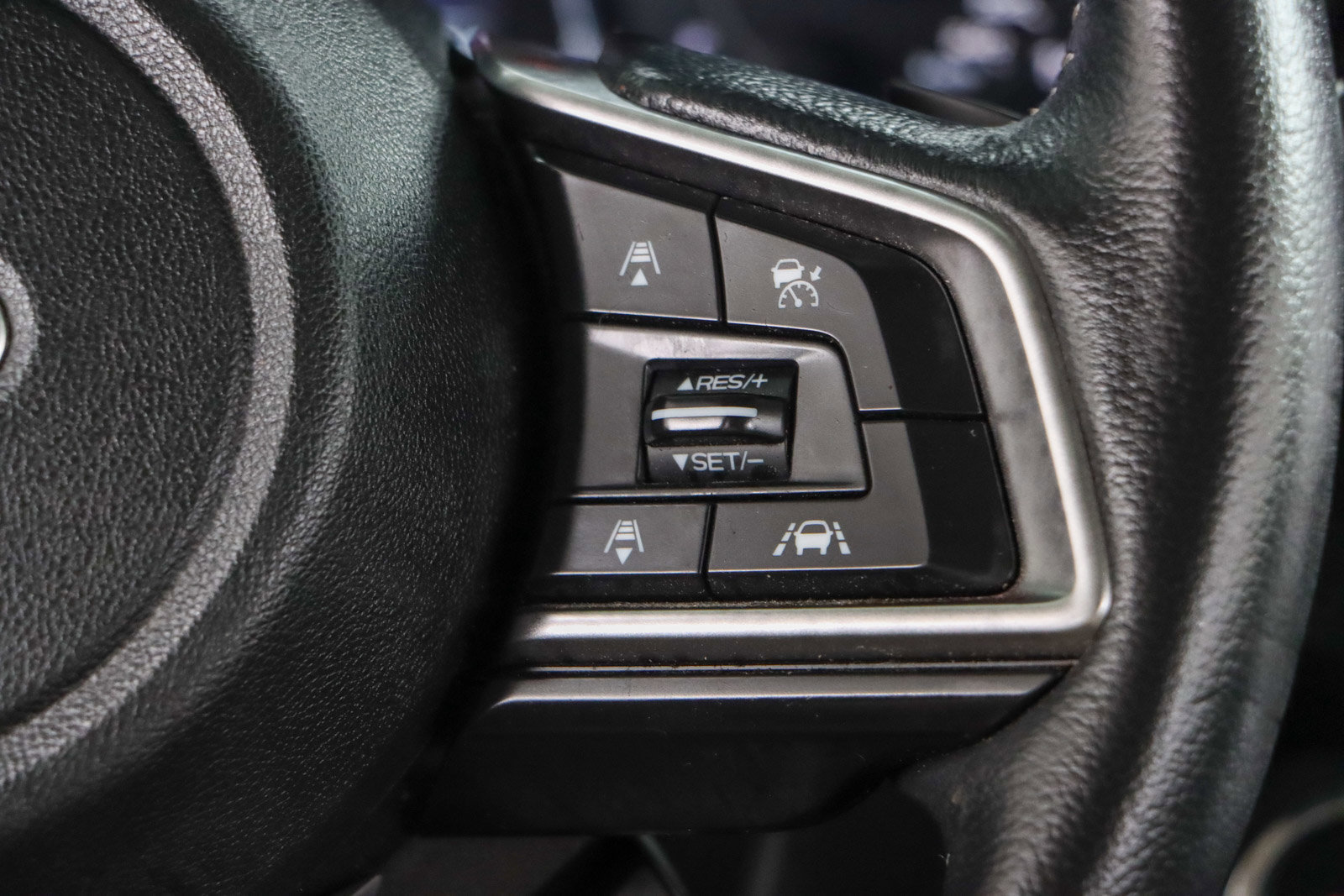 Used 2020 Subaru Ascent Limited w/ Technology Package image 14