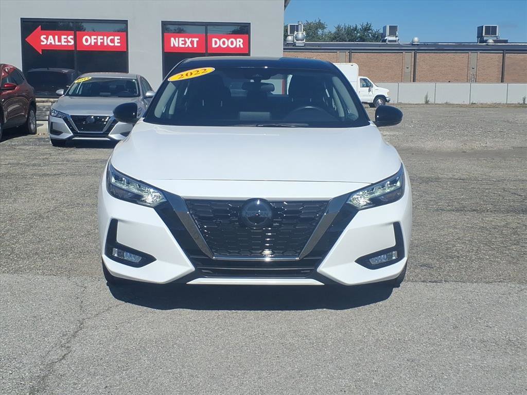 Used 2022 Nissan Sentra SR FWD image 2