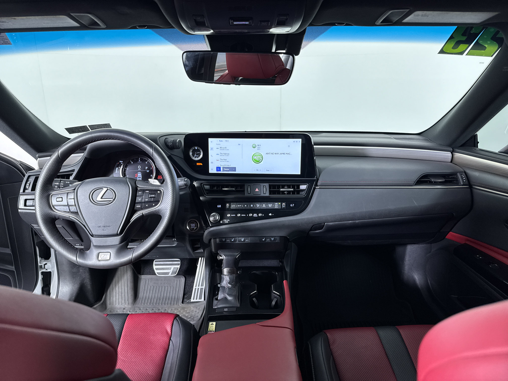Used 2023 Lexus ES 350 F Sport FWD image 4