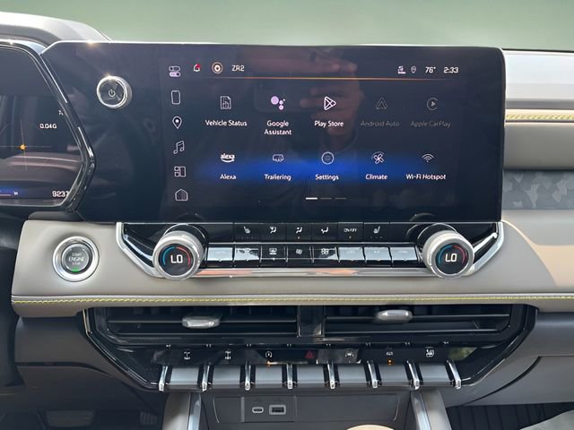 Used 2024 Chevrolet Colorado ZR2 image 17