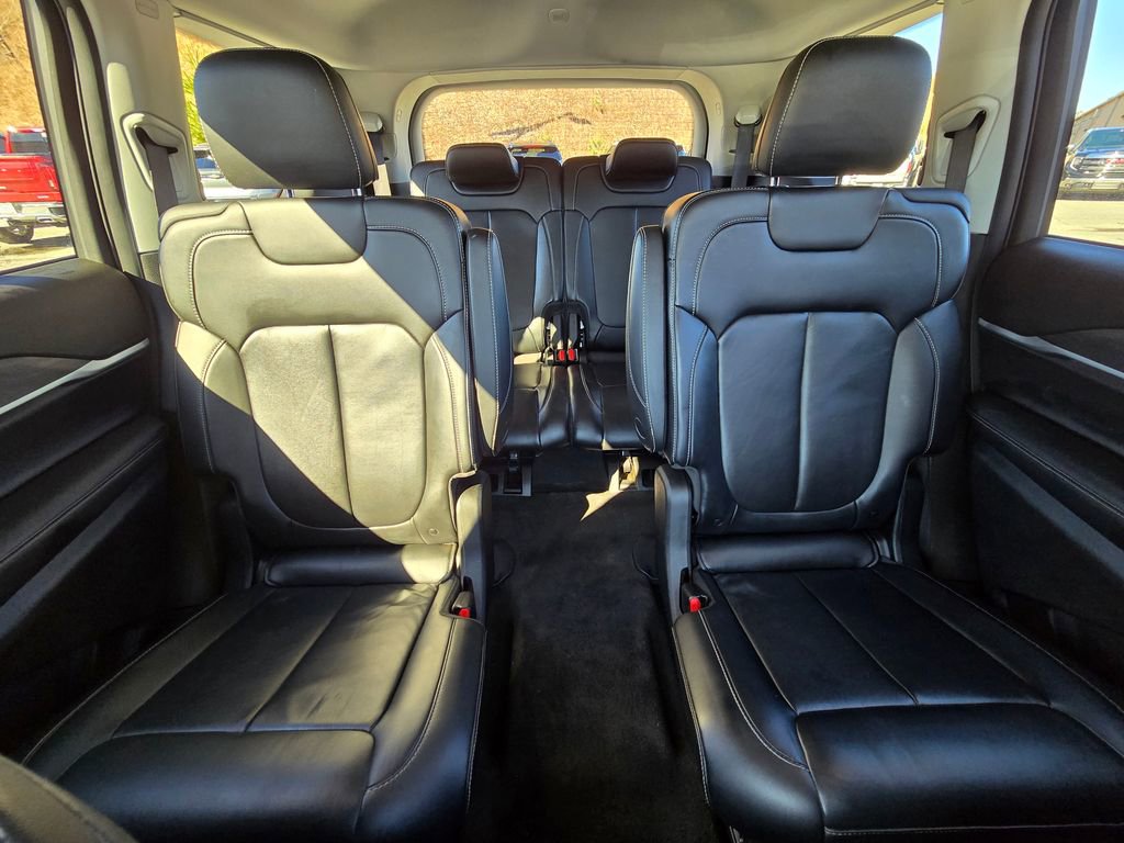 Used 2021 Jeep Grand Cherokee L Limited image 43
