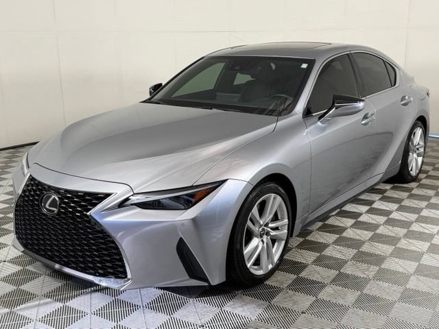 Used 2024 Lexus IS 300 w/ Comfort Package RWD image 2