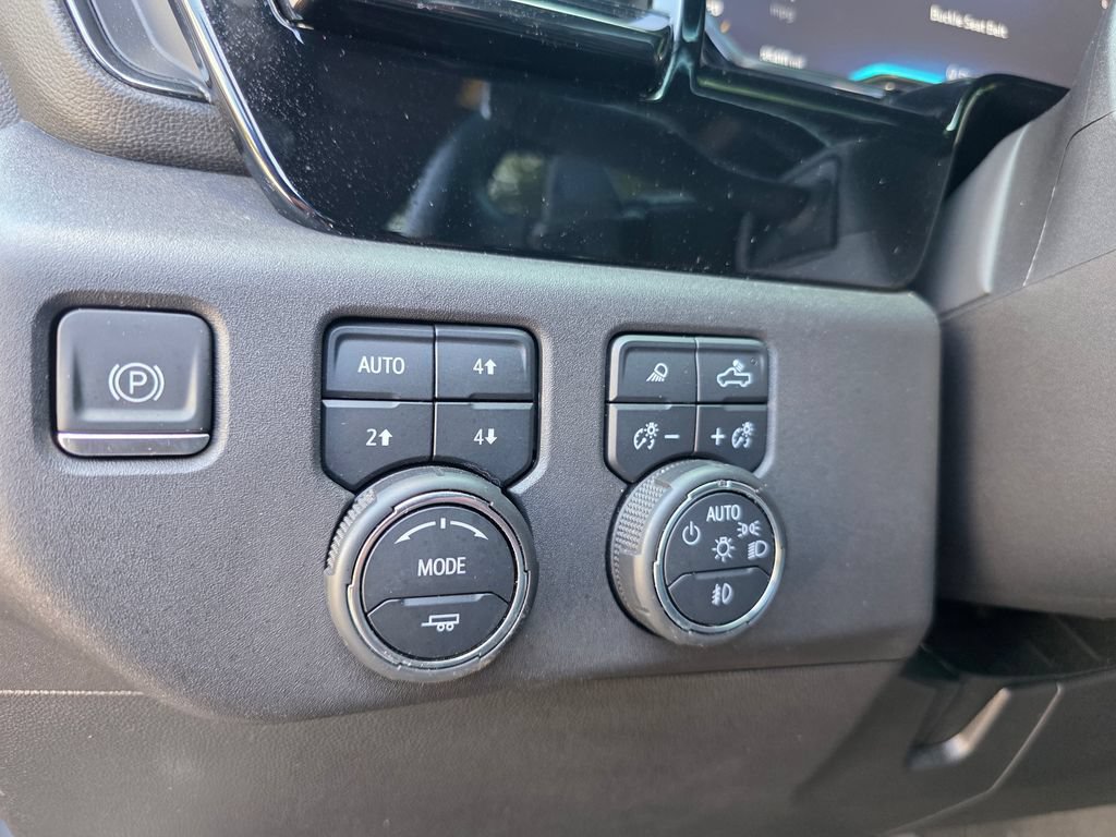 Certified 2024 Chevrolet Silverado 1500 ZR2 AWD/4WD image 17