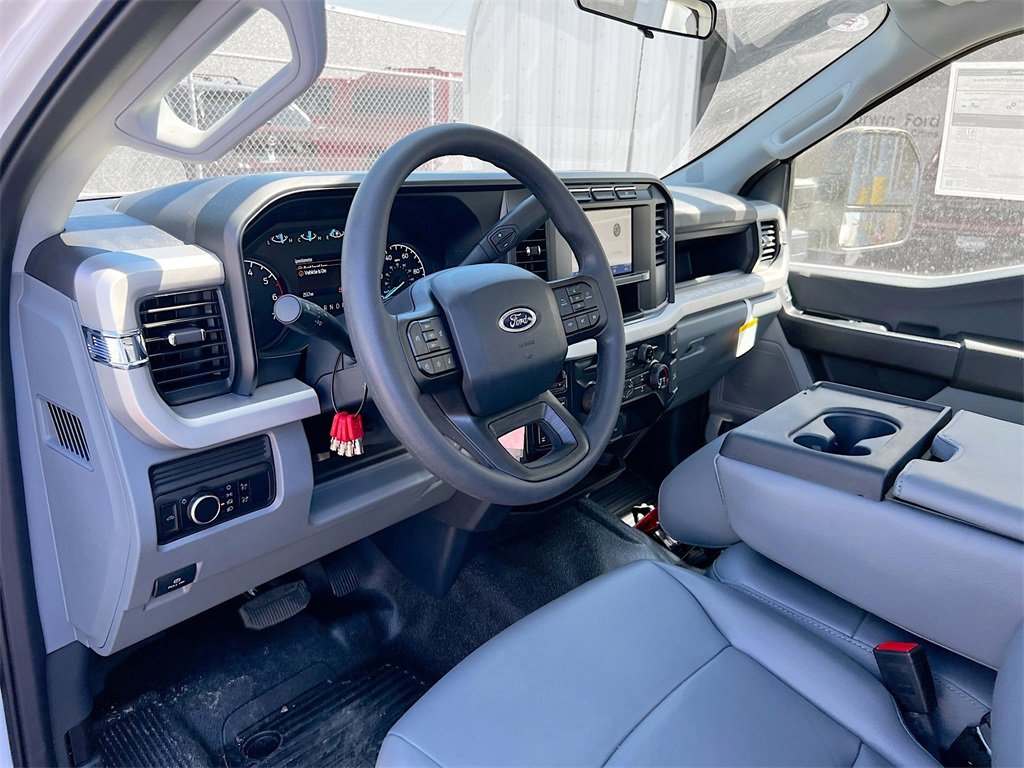 New 2024 Ford F250 XL image 3