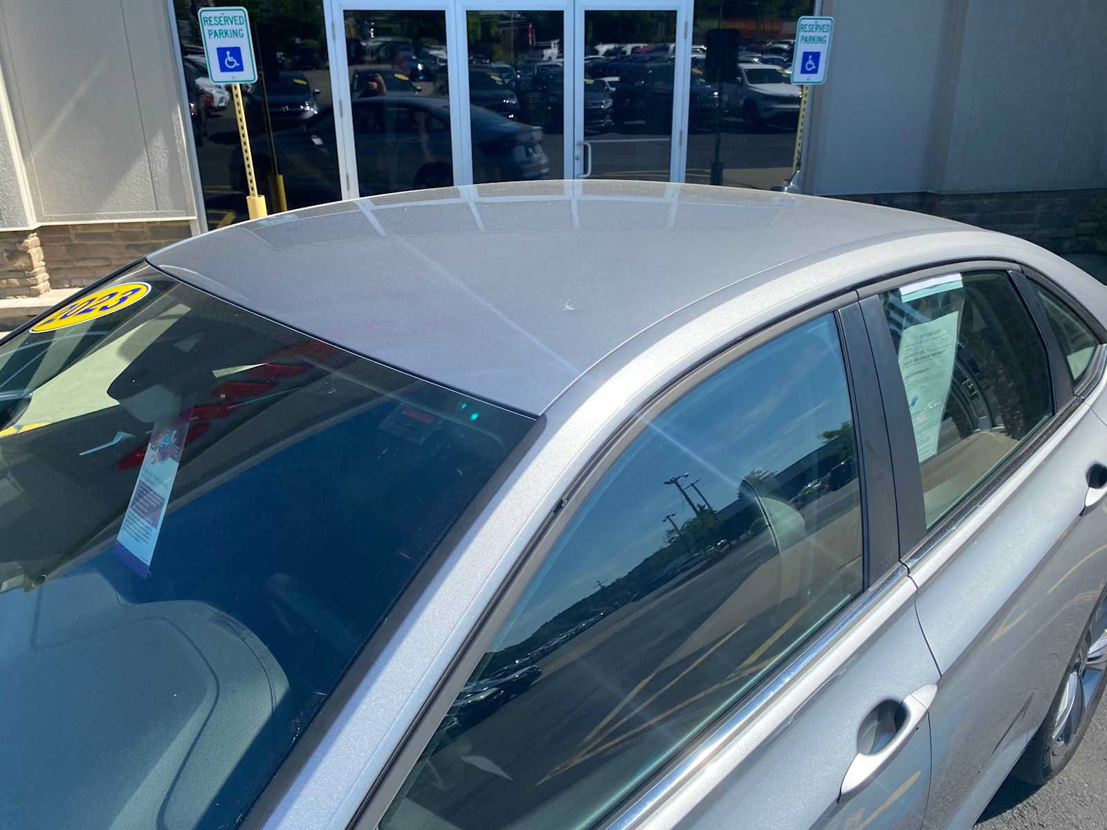 Used 2023 Volkswagen Jetta SE FWD image 5