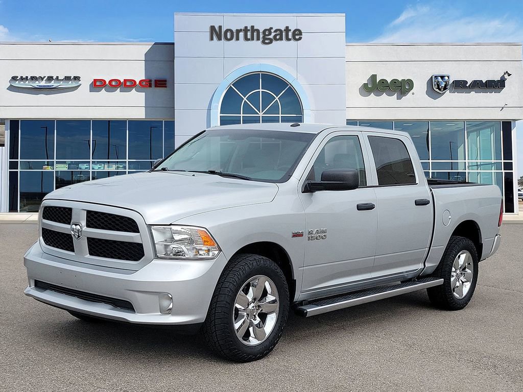 Used 2017 RAM 1500 Express AWD/4WD image 2