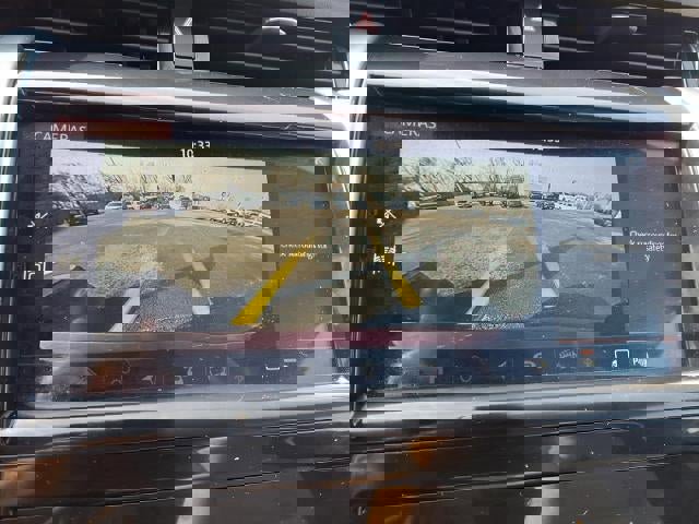 Used 2020 Land Rover Discovery Sport S R-Dynamic image 12