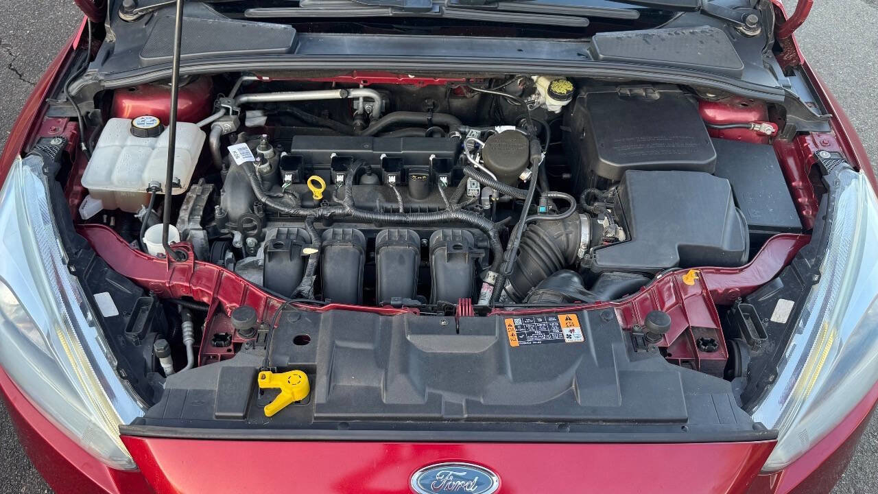 Used 2015 Ford Focus Titanium image 15