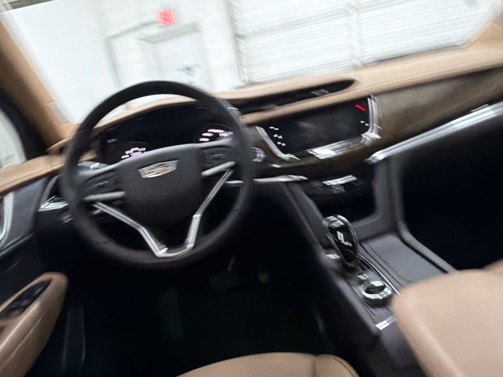 Used 2022 Cadillac XT6 Premium Luxury w/ Platinum Package FWD image 28