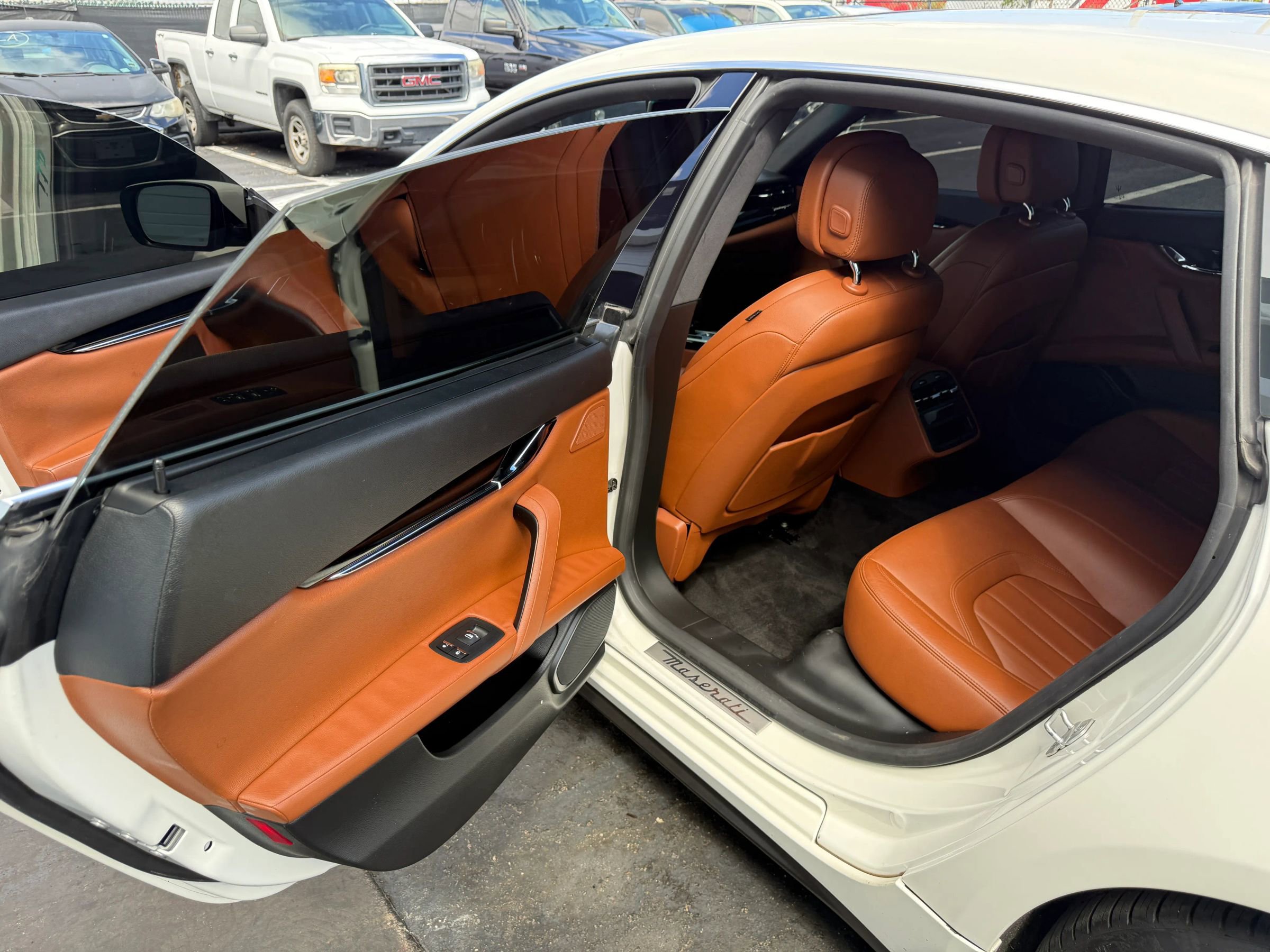 Used 2015 Maserati Quattroporte S Q4 image 21