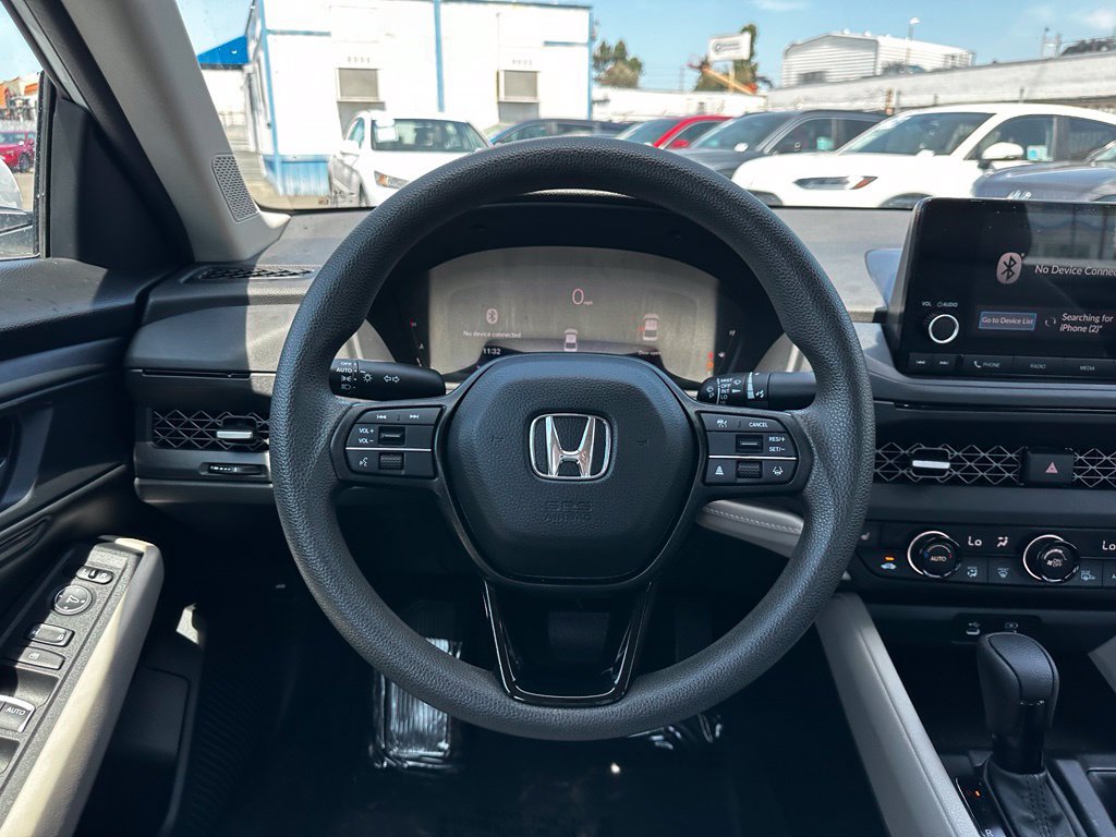 Used 2023 Honda Accord EX image 18