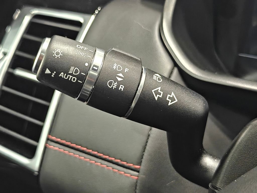 Used 2020 Land Rover Discovery HSE Luxury image 68