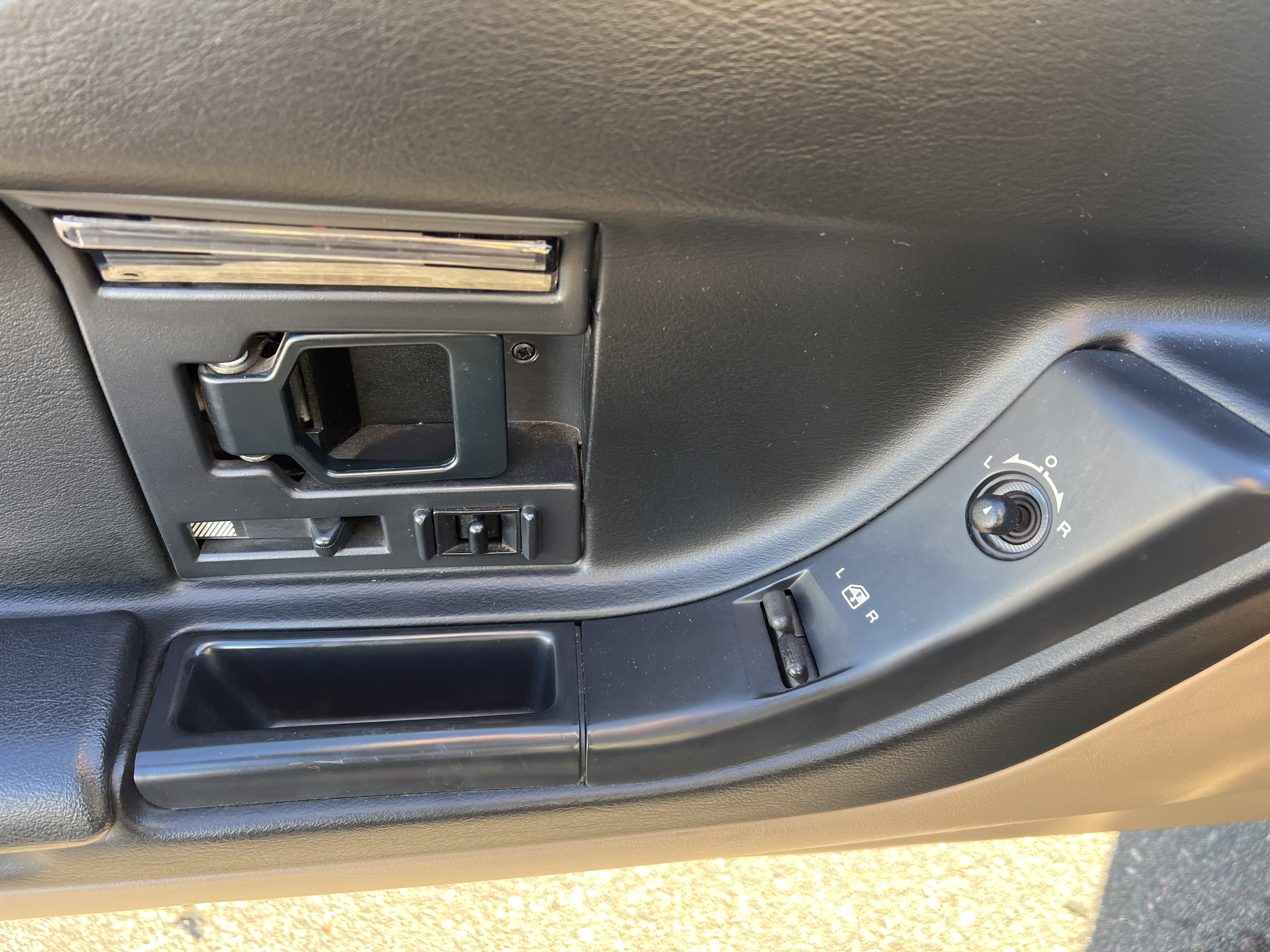 Used 1994 Chevrolet Corvette Convertible image 15