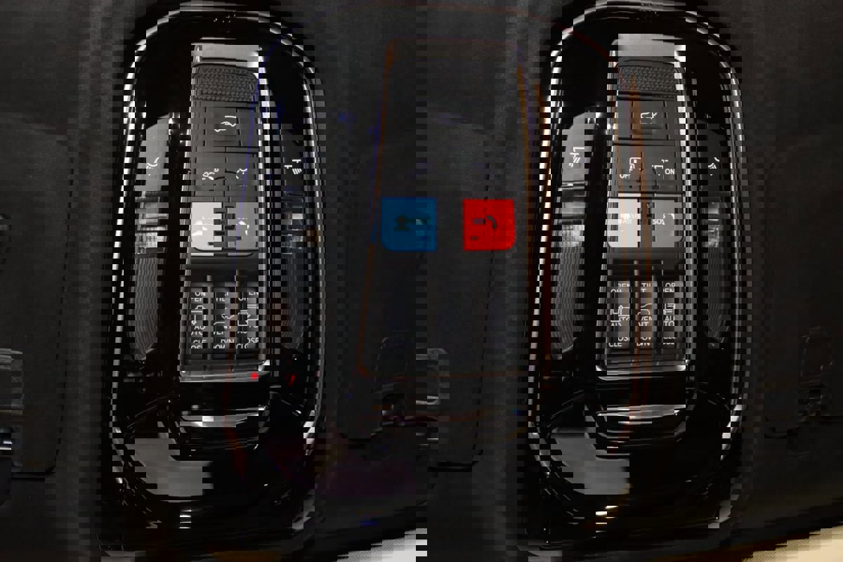 Used 2023 Jeep Grand Cherokee Summit image 61