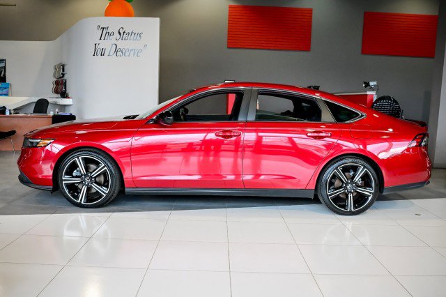 Used 2023 Honda Accord Sport image 8