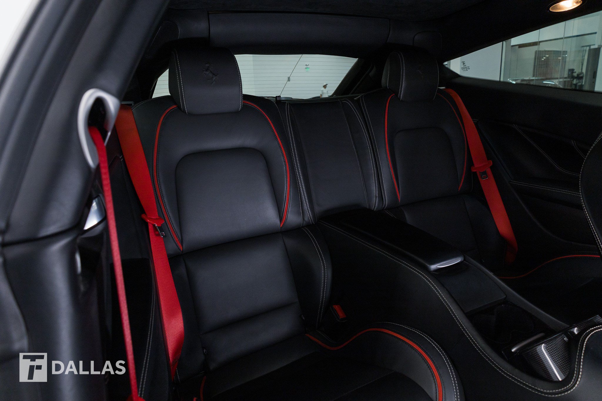 Used 2012 Ferrari FF AWD/4WD image 41