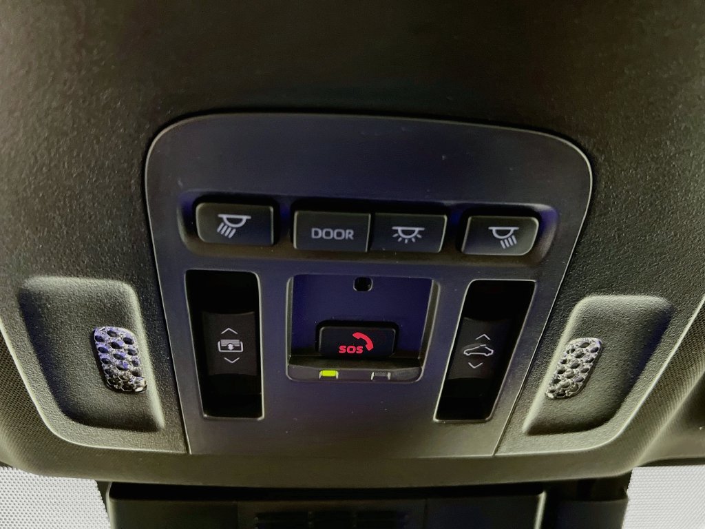 New 2026 Toyota Camry XSE FWD image 18