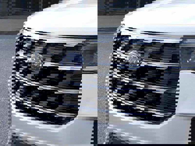 New 2025 Ford Explorer Active image 17