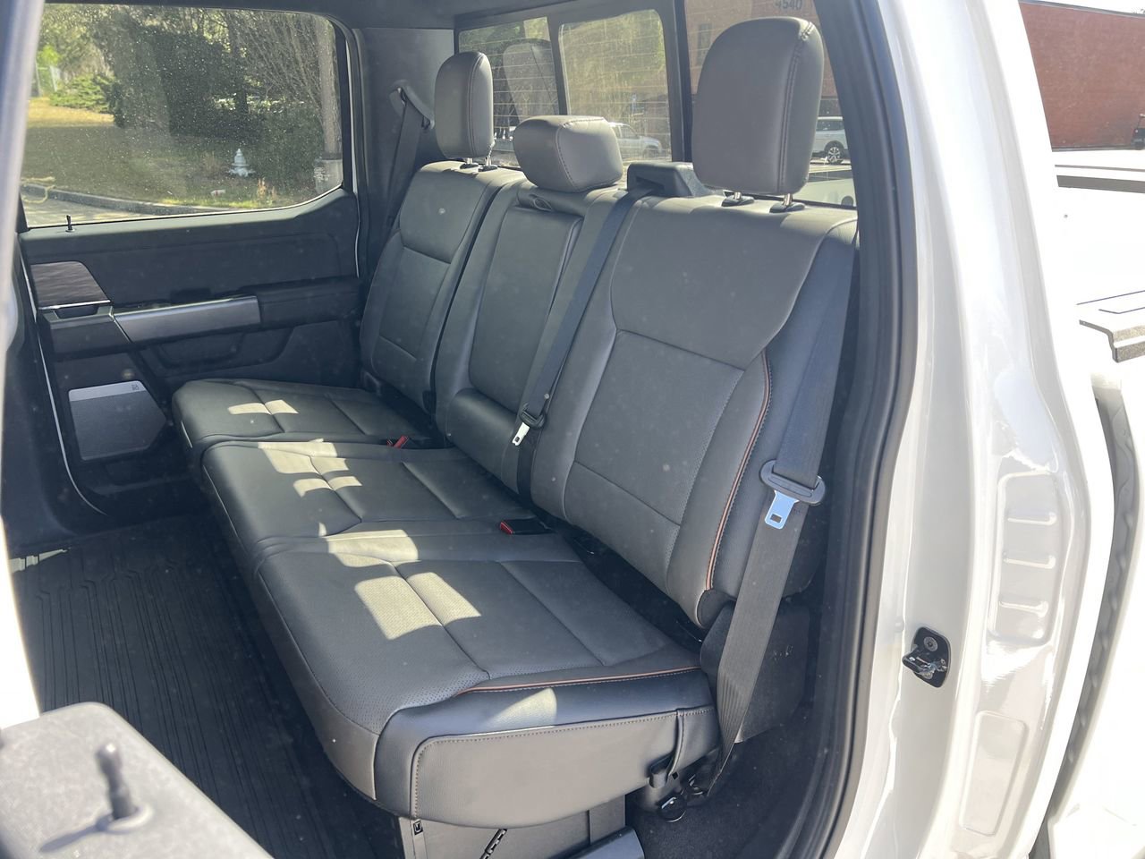New 2025 Ford F150 Lariat w/ Equipment Group 502A High image 20