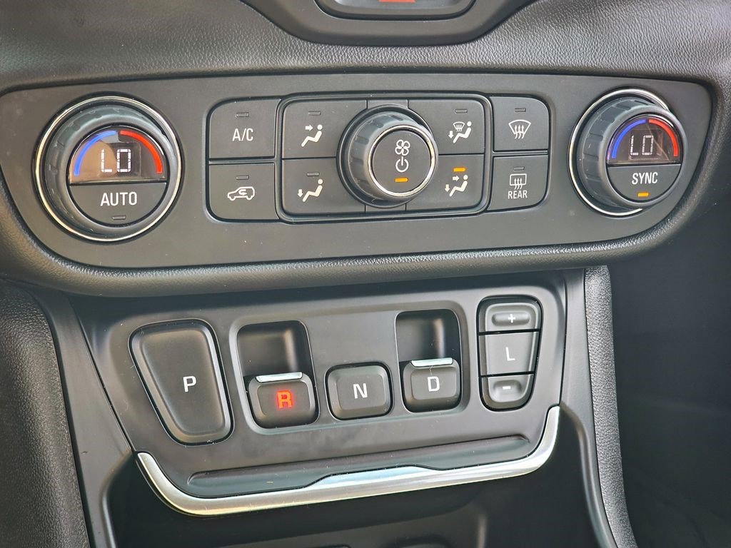 Certified 2021 GMC Terrain SLT image 24