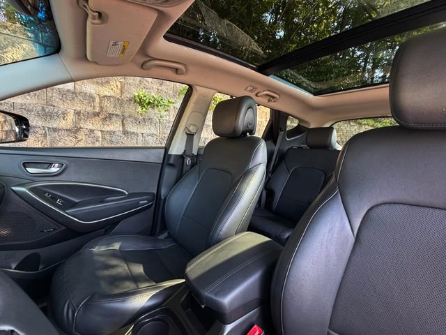 Used 2023 Hyundai Santa Fe SEL w/ Premium Package FWD image 26