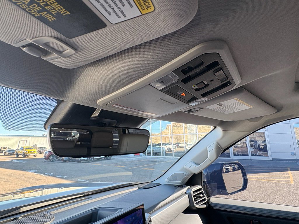 Used 2024 Toyota Sequoia Limited image 31