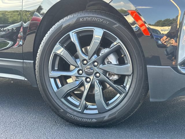 Used 2022 Chevrolet Equinox RS w/ RS Leather Package FWD image 2