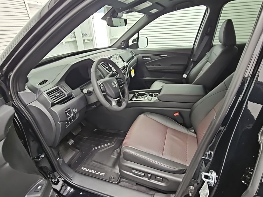 New 2026 Honda Ridgeline Black Edition image 3