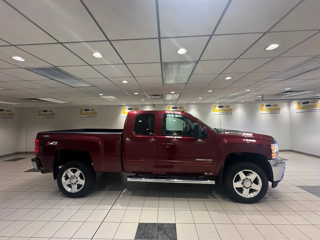 Used 2013 Chevrolet Silverado 2500 LTZ w/ LTZ Plus Package AWD/4WD image 3