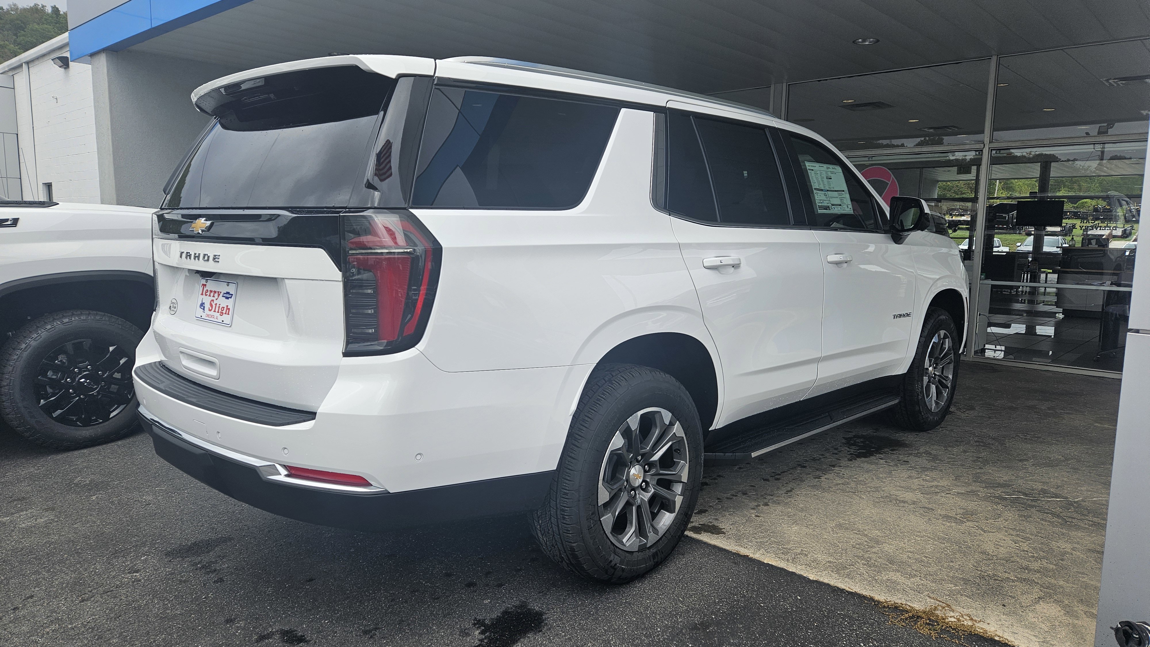 New 2026 Chevrolet Tahoe LS image 6