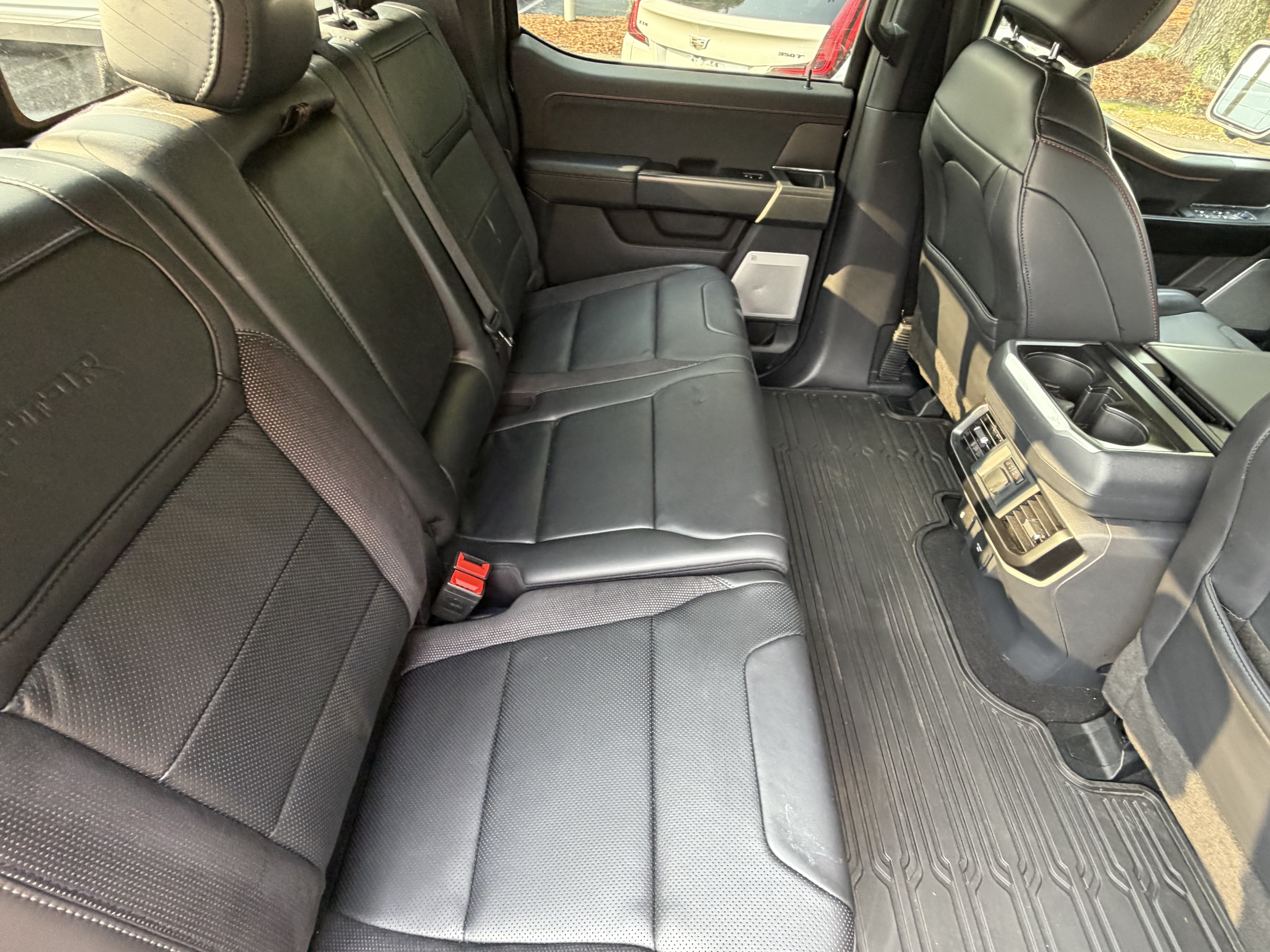 Used 2025 Ford F150 Raptor AWD/4WD image 39