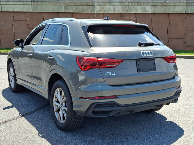 Used 2025 Audi Q3 2.0T Premium AWD/4WD image 4