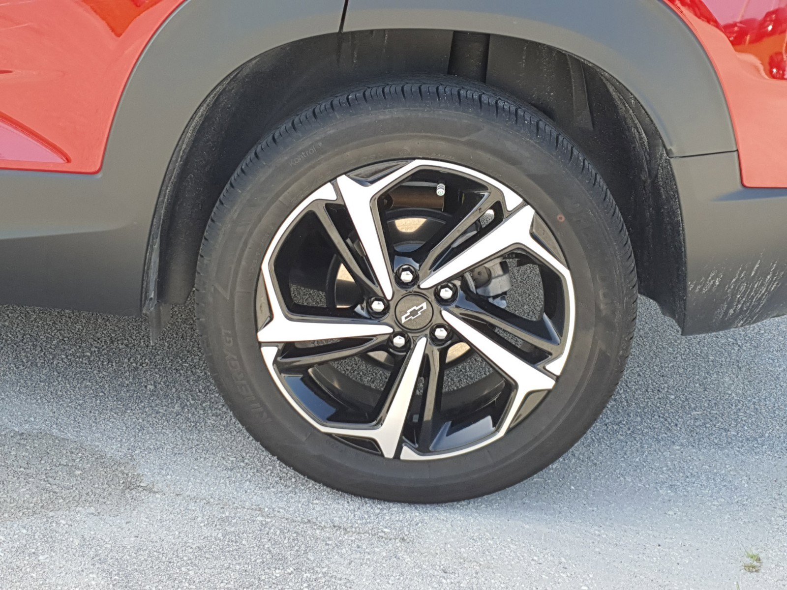 Used 2021 Chevrolet TrailBlazer RS w/ Sun and Liftgate Package FWD image 7