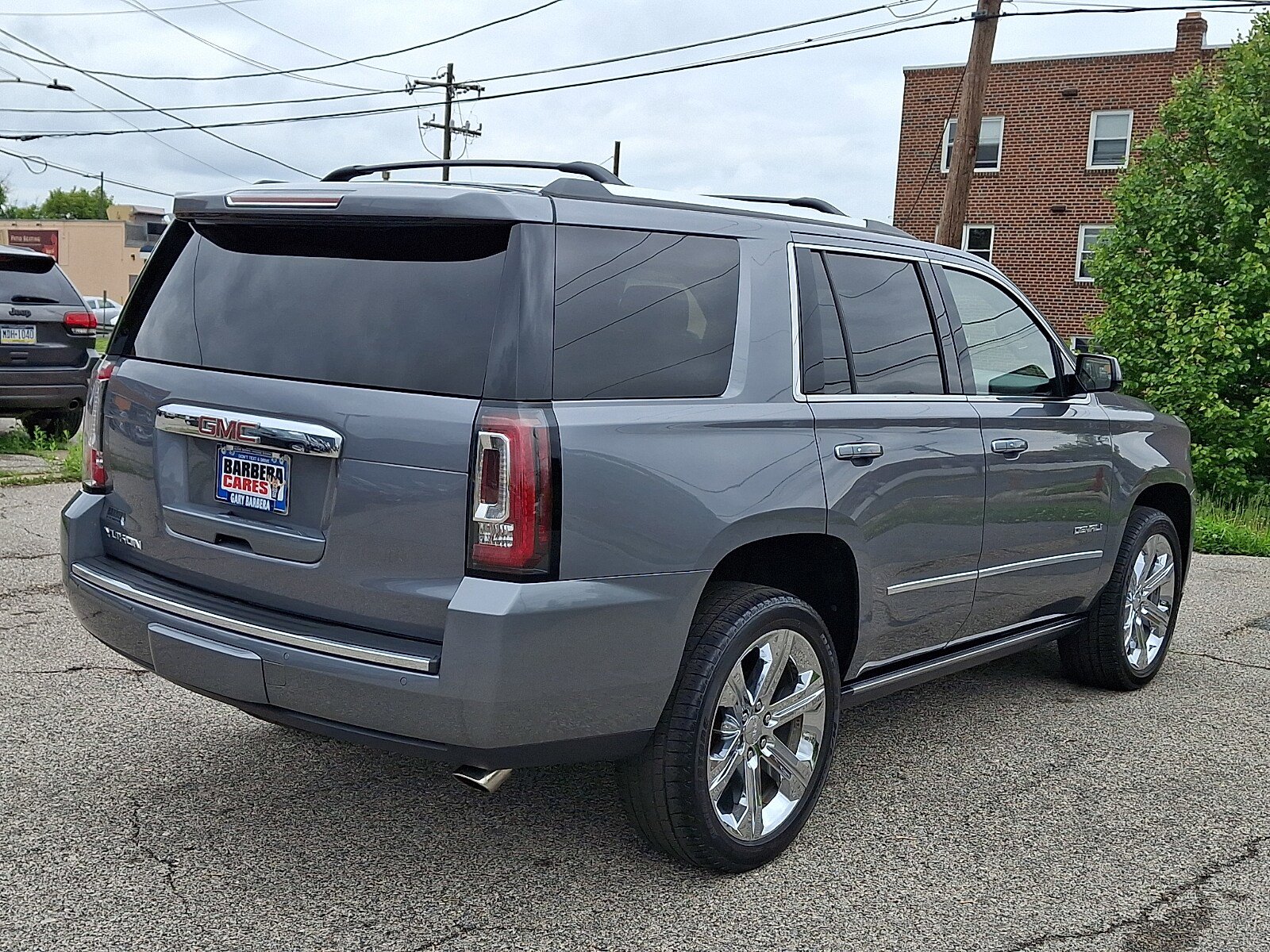 Used 2019 GMC Yukon Denali w/ Denali Ultimate Package AWD/4WD image 6