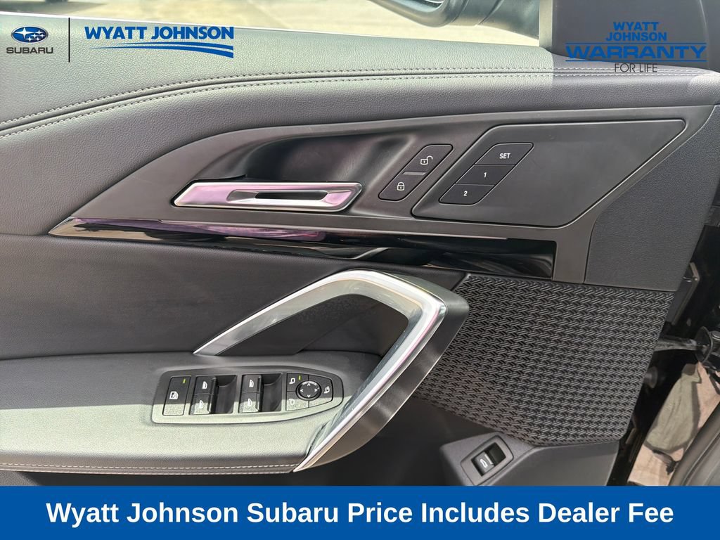 Used 2025 BMW X1 xDrive28i AWD/4WD image 16