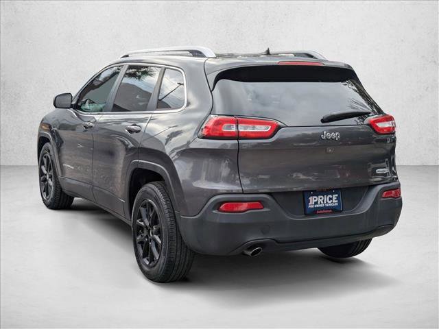 Used 2015 Jeep Cherokee Latitude w/ Comfort/Convenience Group image 8