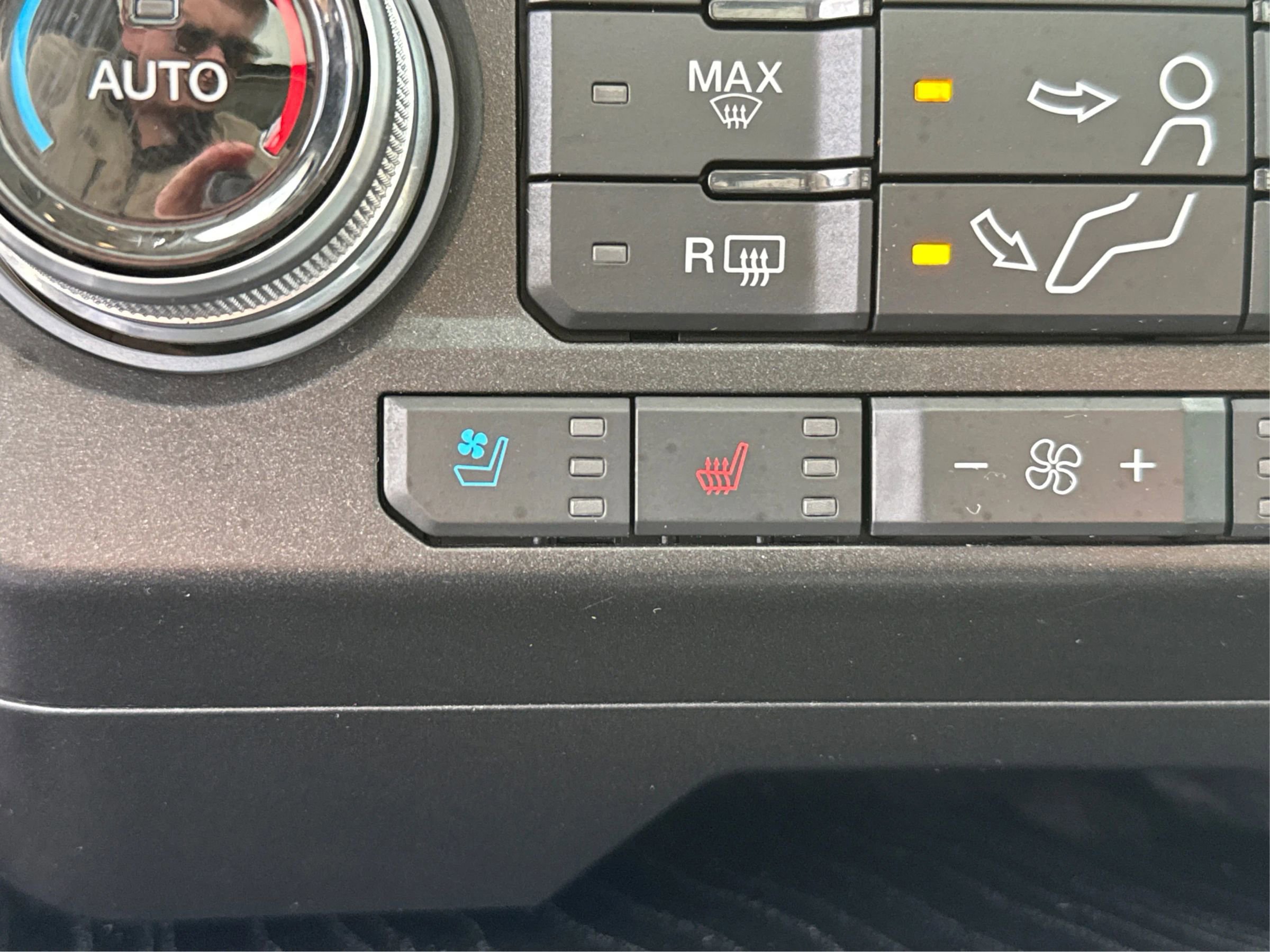 Used 2020 Ford F250 Limited AWD/4WD image 31