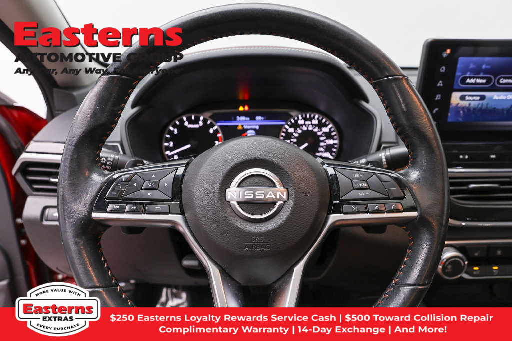 Used 2023 Nissan Altima 2.5 SR w/ SR Premium Package AWD/4WD image 11