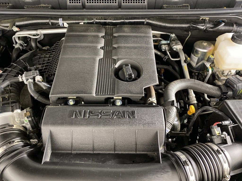 Used 2025 Nissan Frontier SV image 27