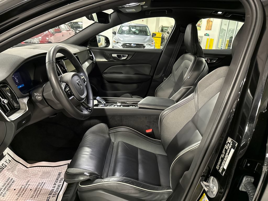Certified 2024 Volvo S60 B5 Plus w/ Climate Package AWD/4WD image 10