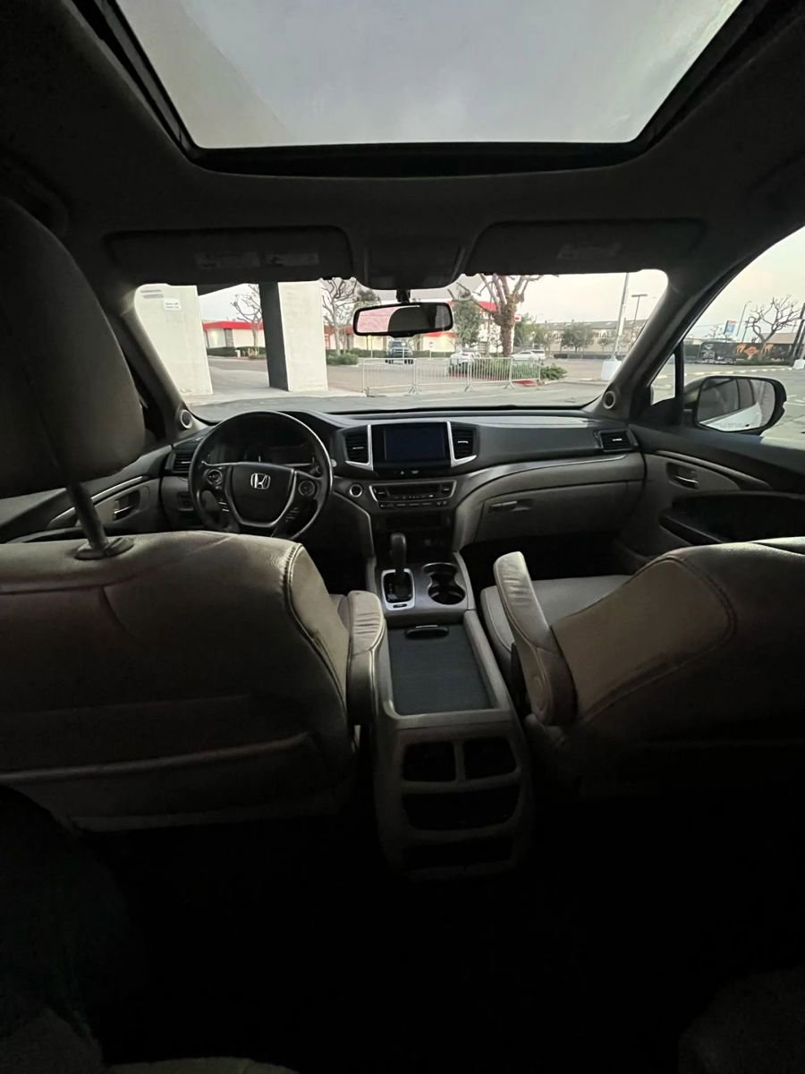 Used 2016 Honda Pilot EX-L image 2
