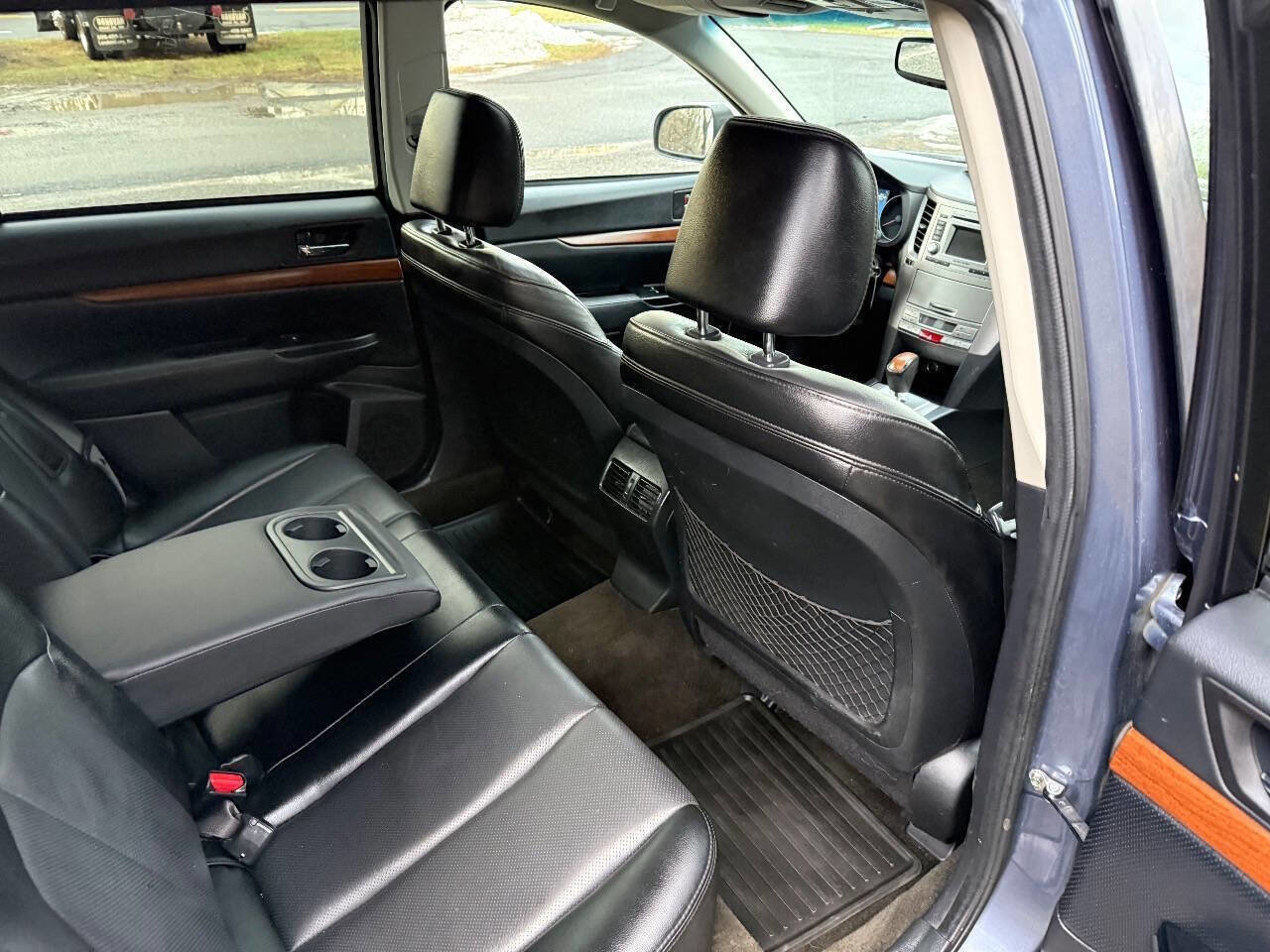 Used 2014 Subaru Outback 2.5i Limited w/ Moonroof Package image 12