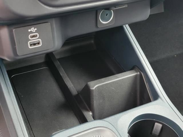 New 2025 Ford Maverick XL w/ Equipment Group 101A image 33