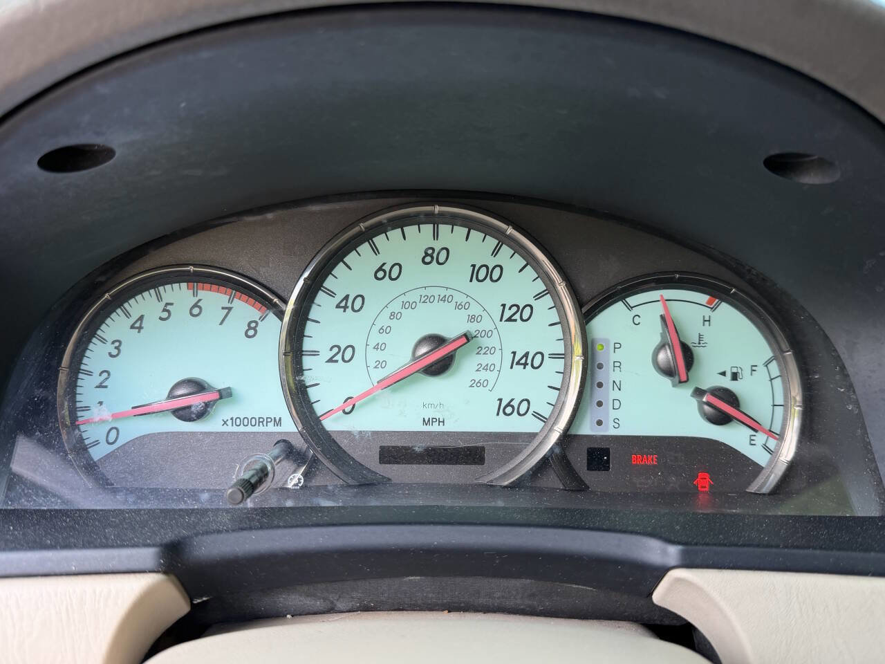 Used 2004 Toyota Solara SE Sport FWD image 12