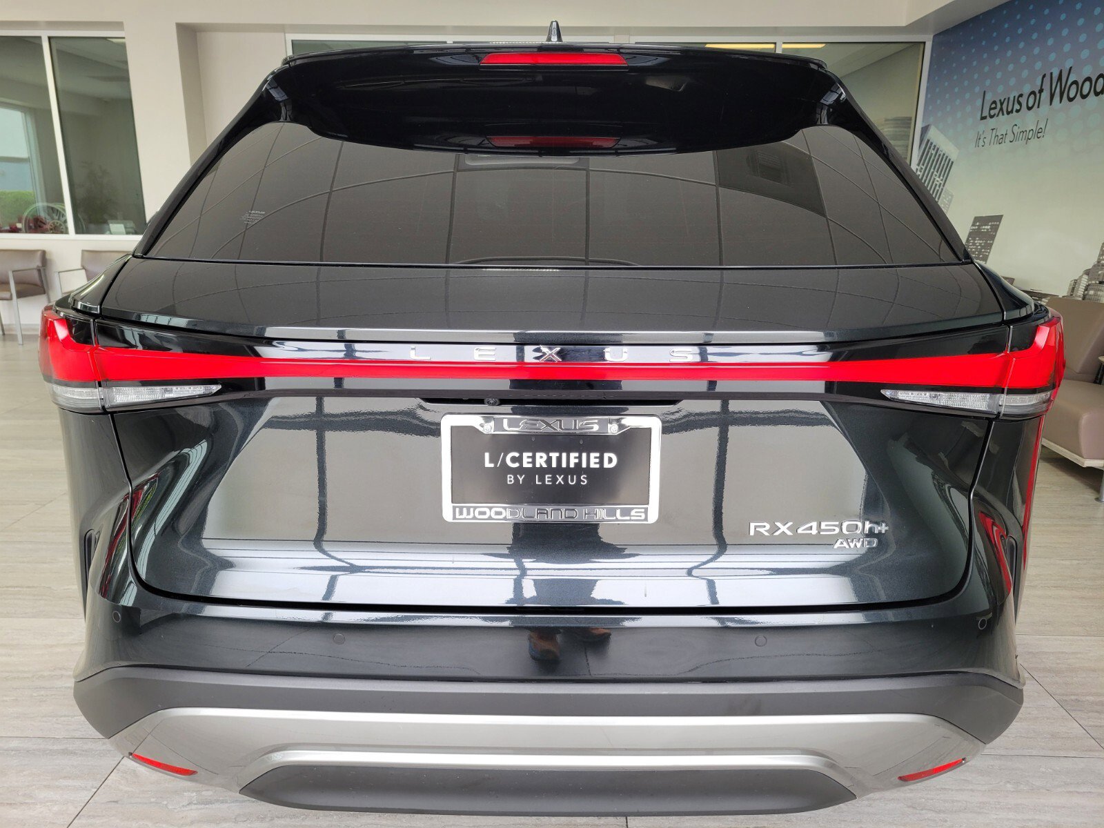 Certified 2025 Lexus RX 450h AWD w/ Convenience Package image 5