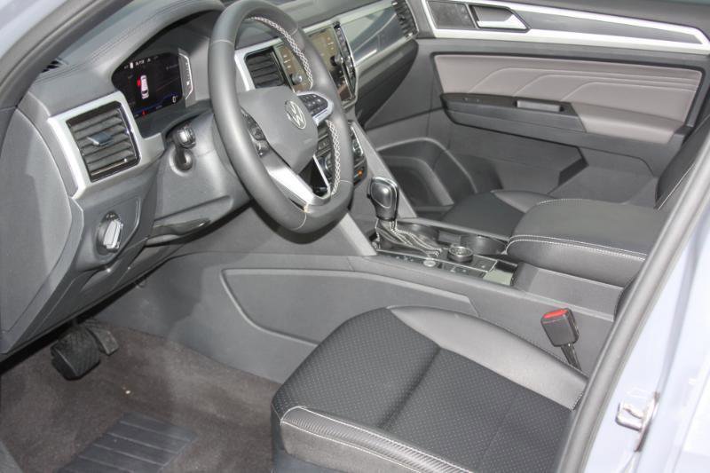 Used 2021 Volkswagen Atlas Cross Sport SEL w/ Cross Sport MDO Package AWD/4WD image 22