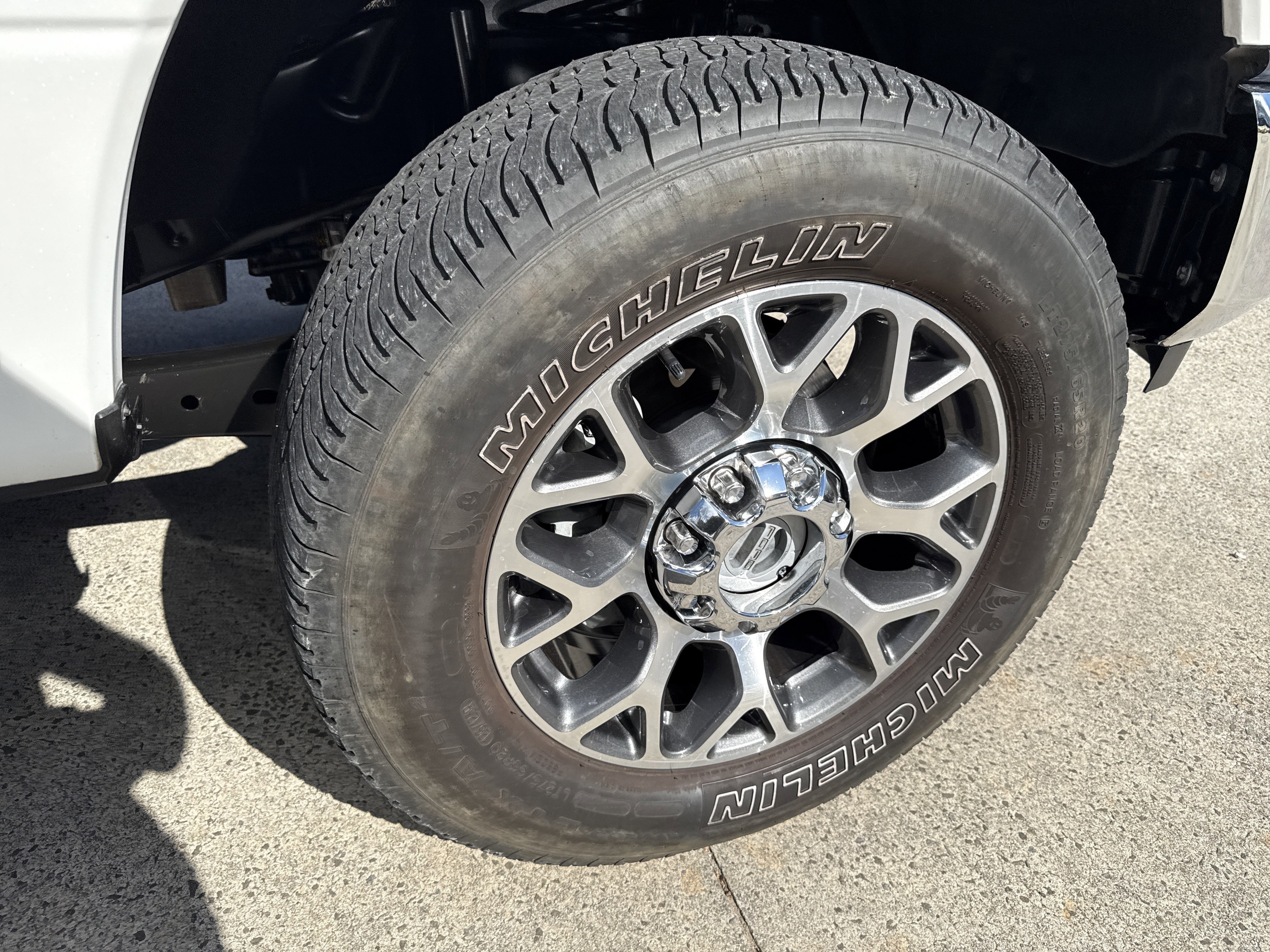 Used 2022 Ford F250 Lariat w/ Lariat Ultimate Package image 12