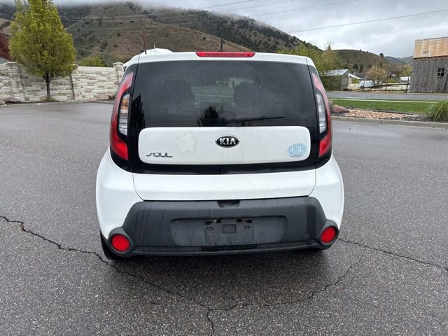 Used 2015 Kia Soul + FWD image 6