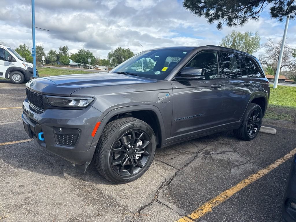 Used 2025 Jeep Grand Cherokee Limited 4xe AWD/4WD image 1