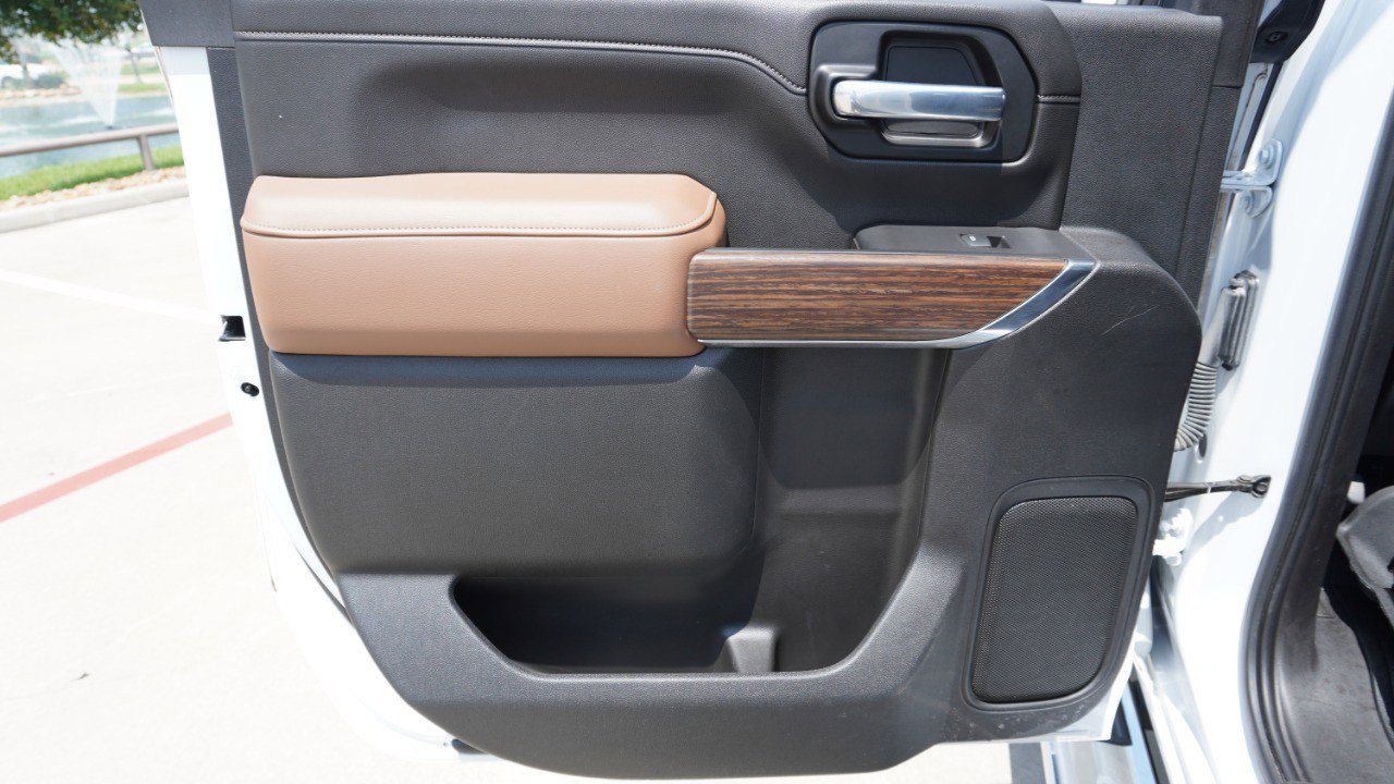 Used 2021 Chevrolet Silverado 2500 High Country w/ Z71 Off-Road Package image 37